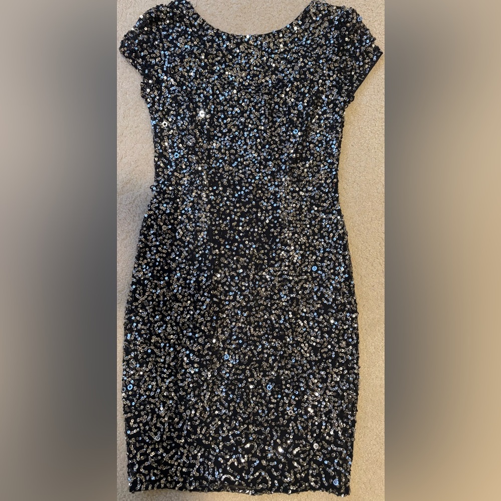 Adrianna Papell Navy Sequin Cocktail Dress Size 6.